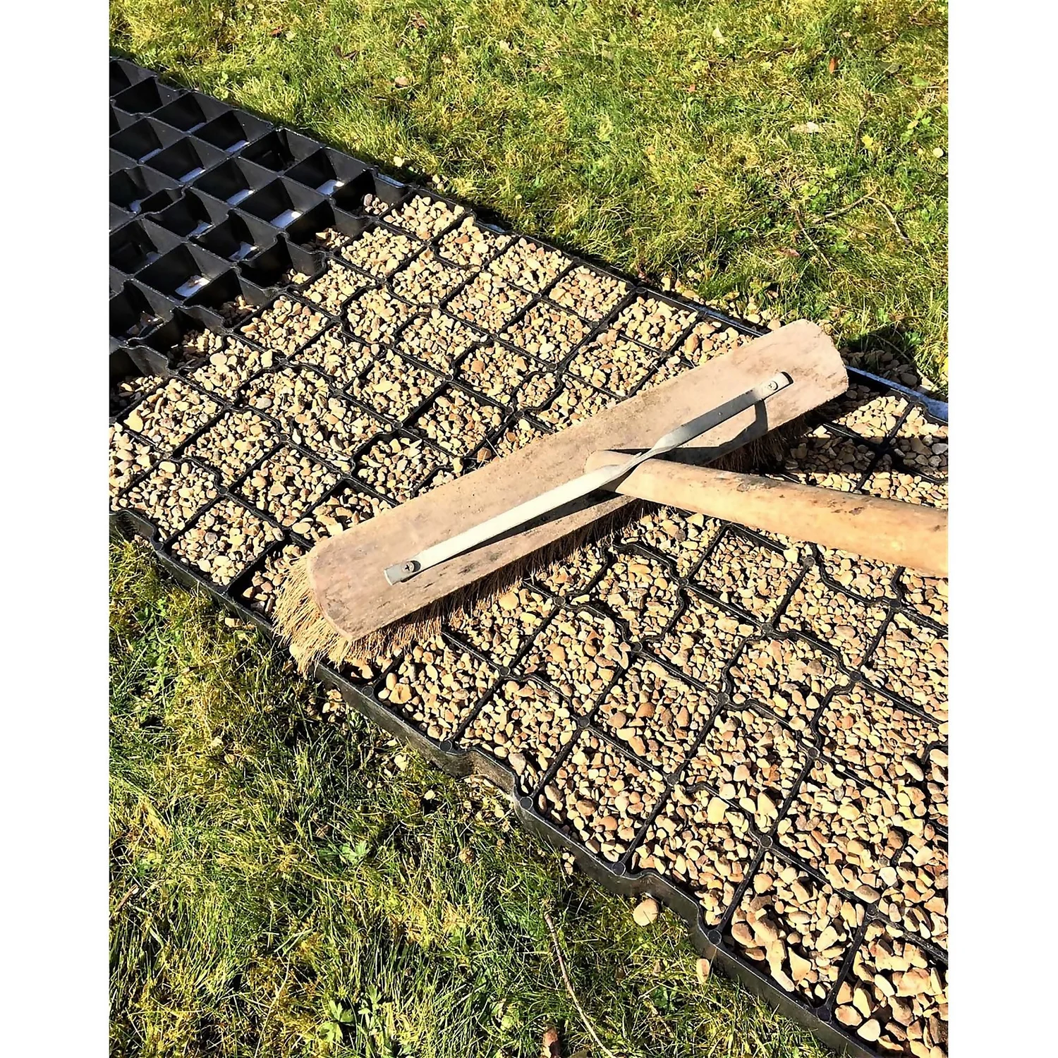 Ecobase Porous Pavers Paths - 1.5m2 (6 Pack) 2 Ecobase Porous Pavers Paths - 1.5m2 (6 Pack) - Image 2