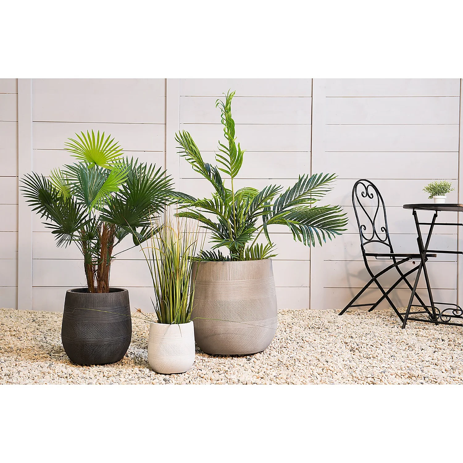 Liam Round Stripe Planter - Small 2 Liam Round Stripe Planter - Small - Image 2