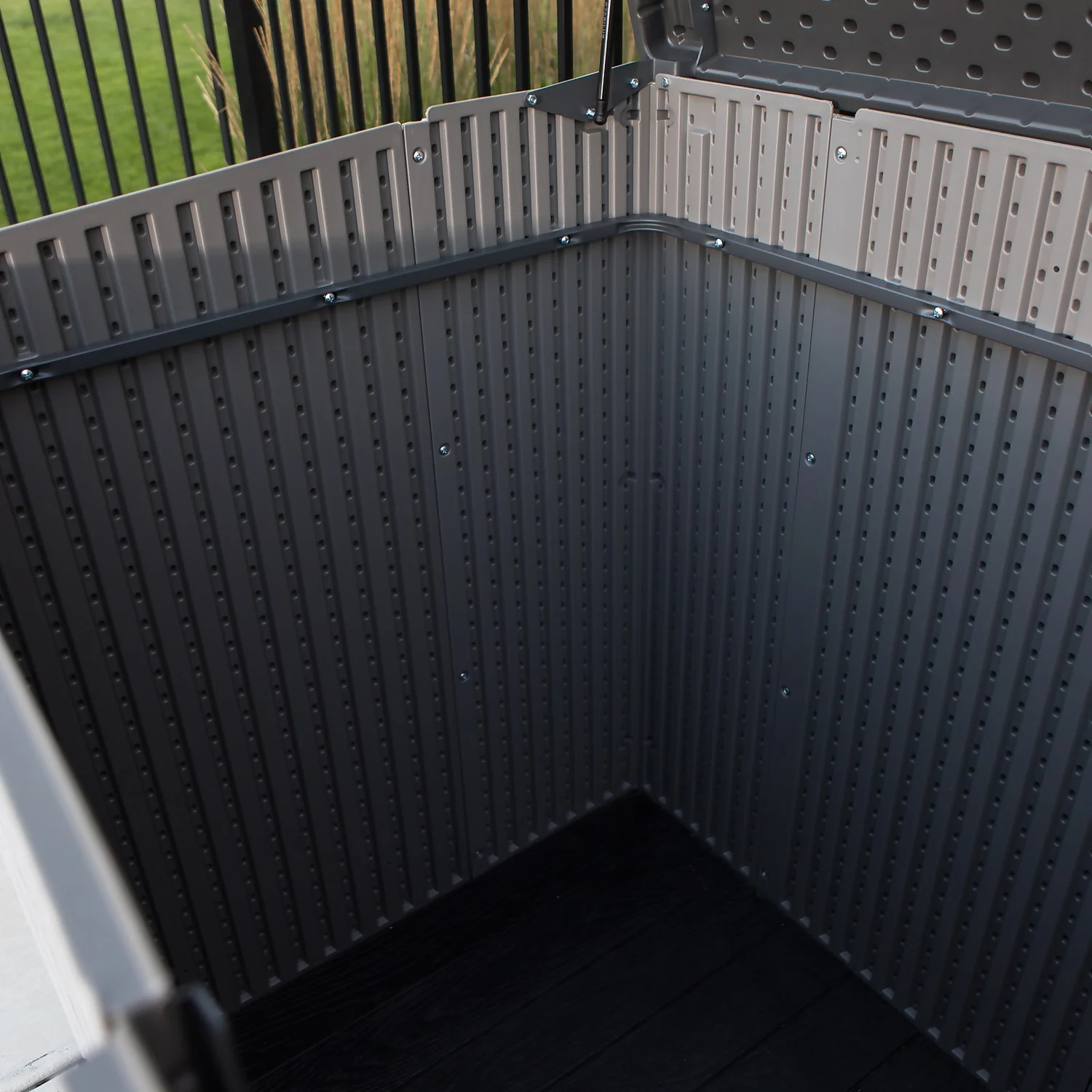 Lifetime Horizontal Plastic Outdoor Storage Shed 6 Lifetime Horizontal Plastic Outdoor Storage Shed - Image 6