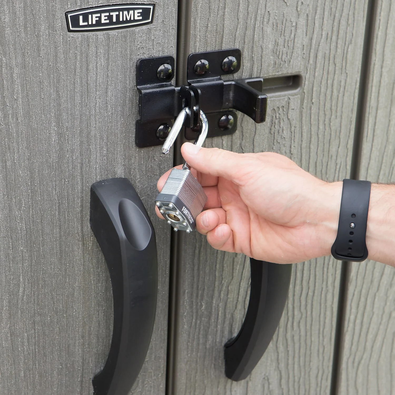 LIFETIME 1500L Vertical Storage Shed - Rough-Cut Brown 8 LIFETIME 1500L Vertical Storage Shed - Rough-Cut Brown - Image 8