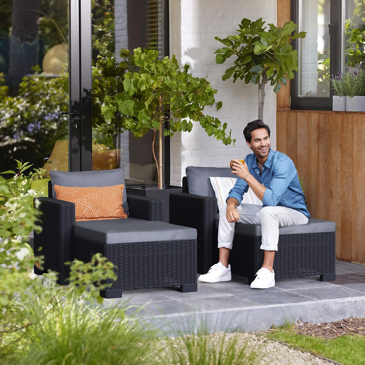 Keter California 2 Seater Outdoor Balcony Deluxe Garden Furniture Set - Graphite With Grey Cushions 2 Keter California 2 Seater Outdoor Balcony Deluxe Garden Furniture Set - Graphite With Grey Cushions - Image 2